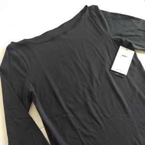 Nike Yoga Shirt